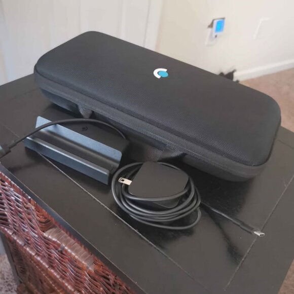 Steam Deck 512 GB w/ Docking Station - LCD - Perfect Condition - Picture 6 of 6